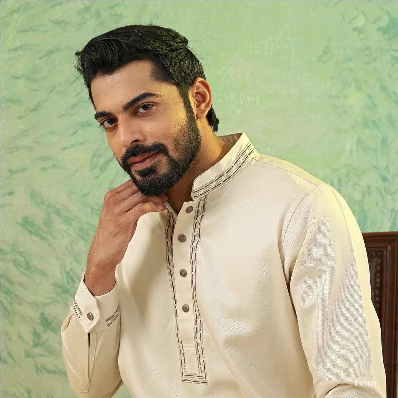 Premium Embroidered Kabli Set